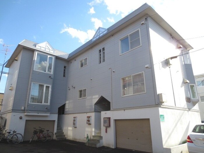 物件外観写真3　(外観写真)