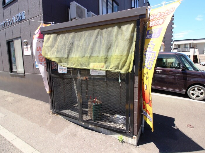 物件外観写真6　(建物設備)