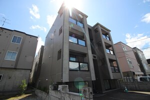 メゾンドアイ外観写真