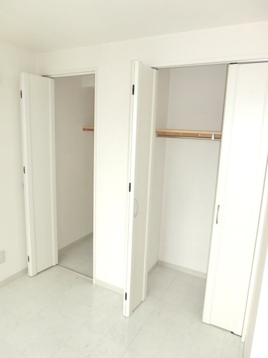 物件内観写真5　(収納)