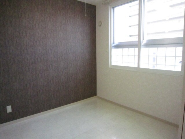 物件内観写真6　(居室)