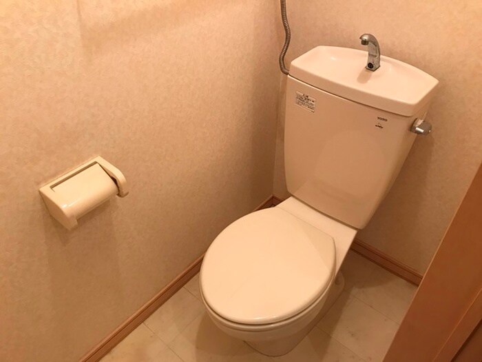 物件内観写真17　(トイレ)