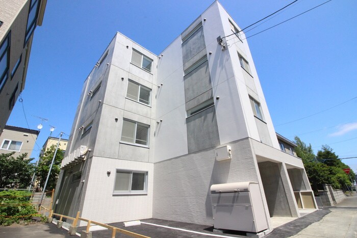 物件外観写真2　(外観写真)