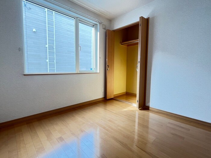 物件内観写真15　(居室)