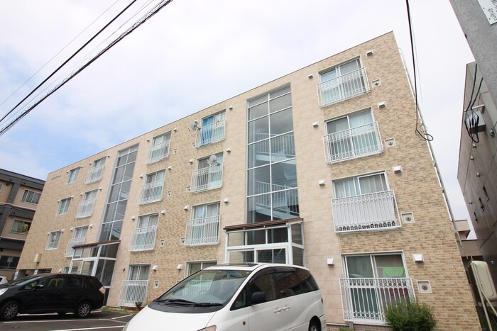 物件外観写真1　(外観写真)