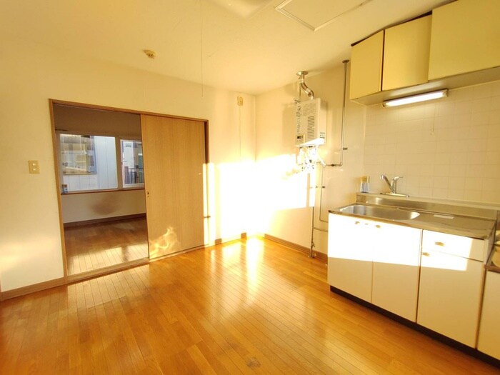 物件内観写真8　(居室)