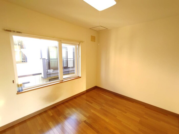 物件内観写真14　(居室)