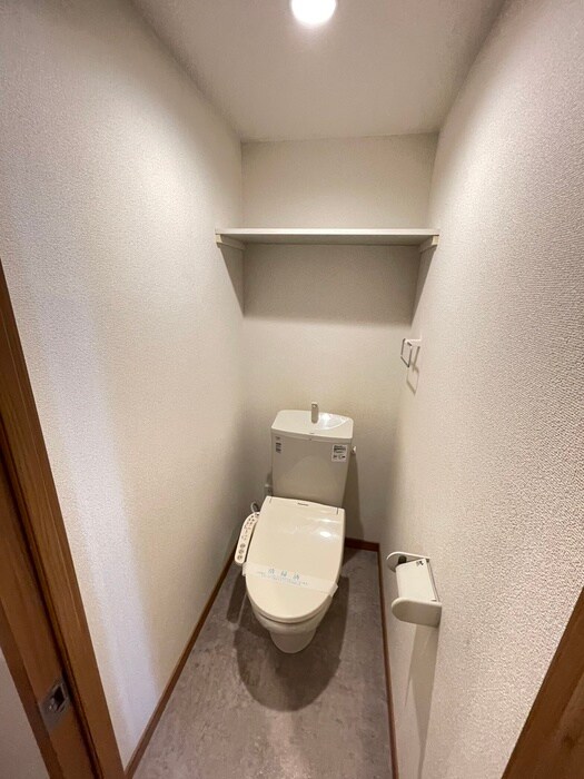 物件内観写真13　(トイレ)