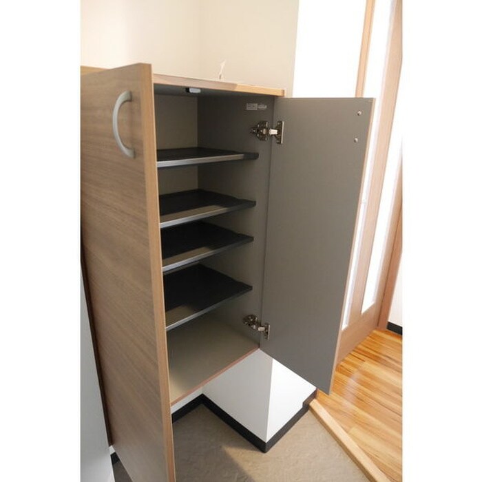 物件内観写真14　(靴箱)