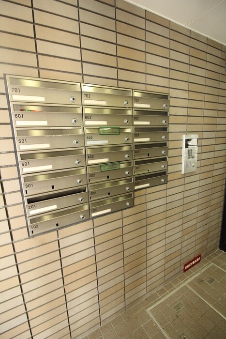 物件外観写真6　(建物設備)