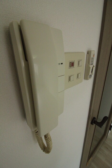 物件内観写真18　(廊下)