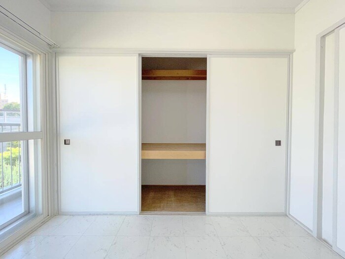 物件内観写真10　(収納)