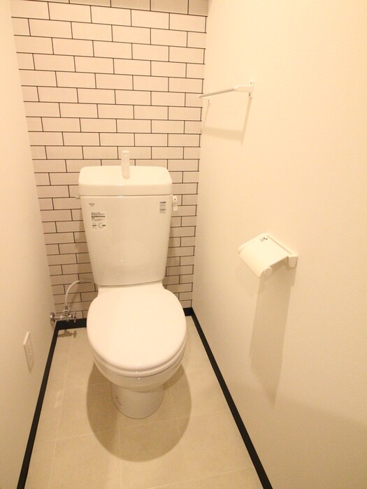 物件内観写真15　(トイレ)