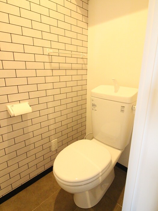 物件内観写真15　(トイレ)