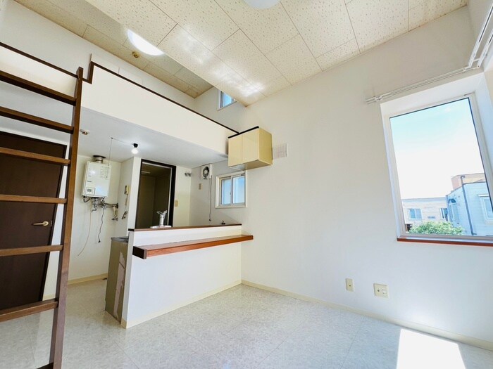 物件内観写真9　(居室)