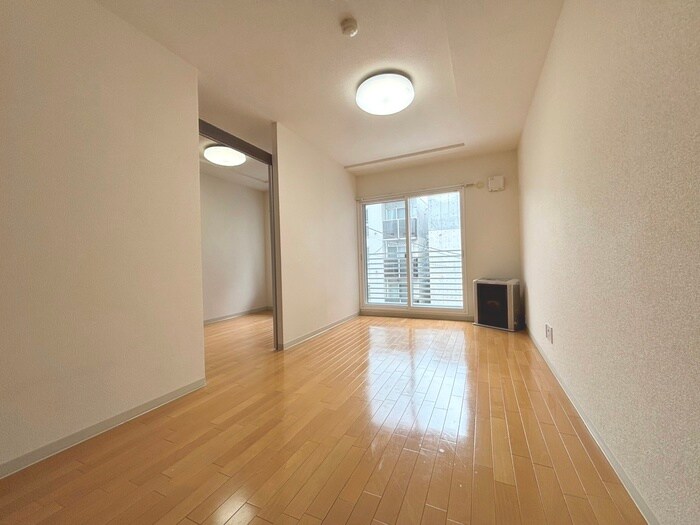 物件内観写真6　(居室)