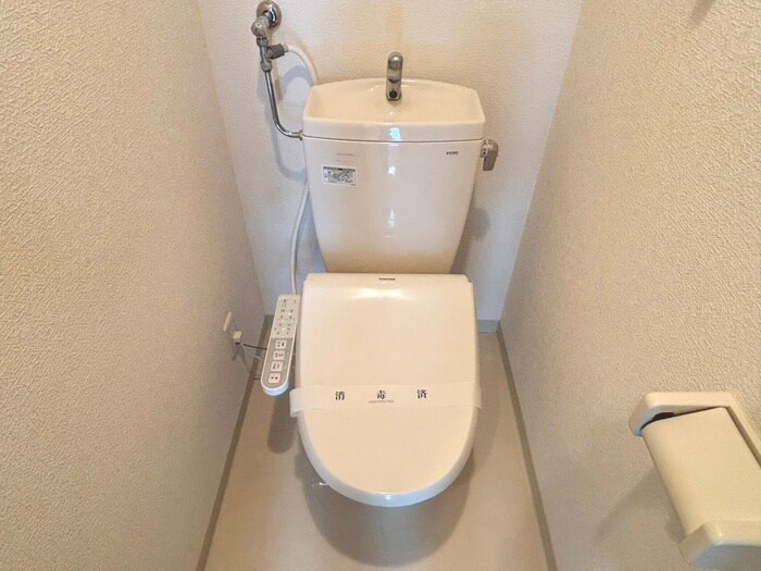 物件内観写真16　(トイレ)