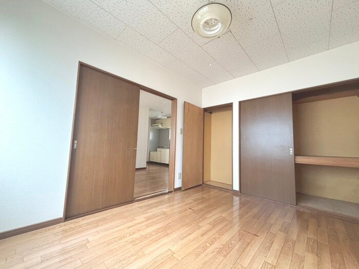 物件内観写真12　(居室)