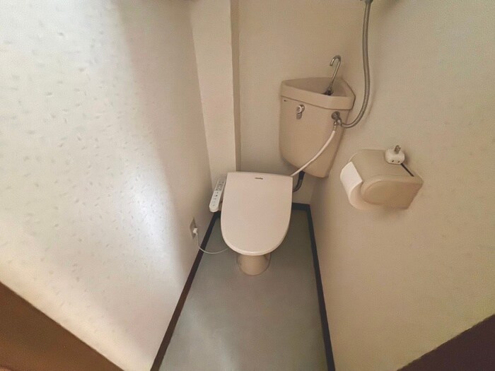 物件内観写真18　(トイレ)