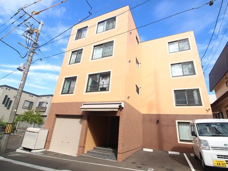 デコラティエ福住外観写真