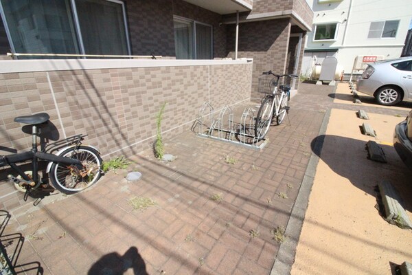 駐輪場