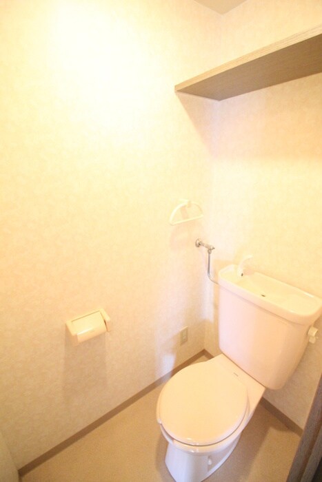 物件内観写真12　(トイレ)