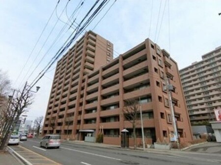 クリオ大谷地壱番館（1201）外観写真