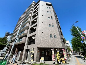 ル・クラ－ジュ外観写真