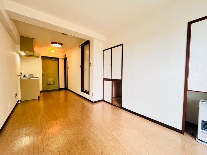 物件内観写真7　(居室)