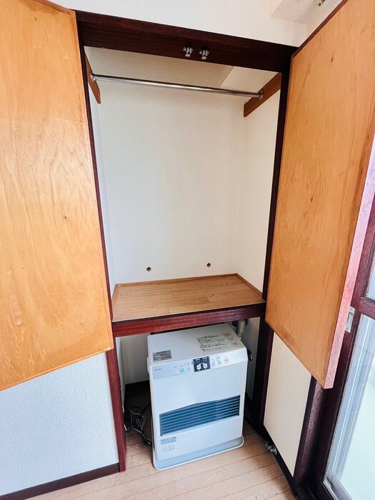 物件内観写真16　(収納)