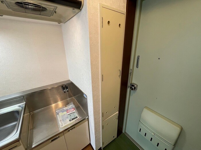 物件内観写真21　(収納)