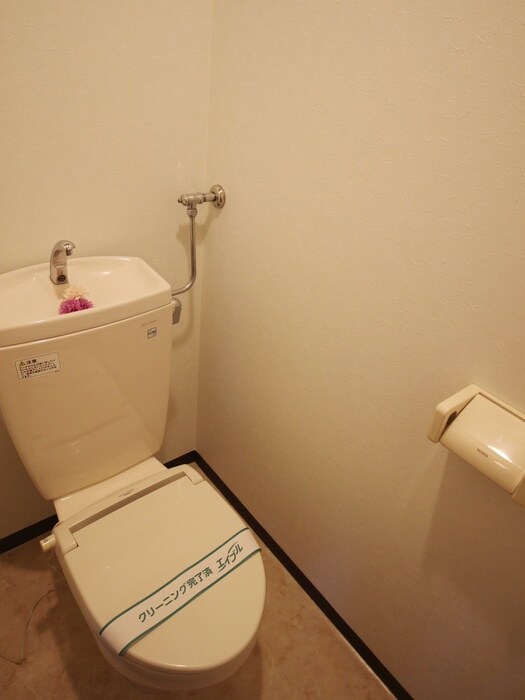 物件内観写真16　(トイレ)