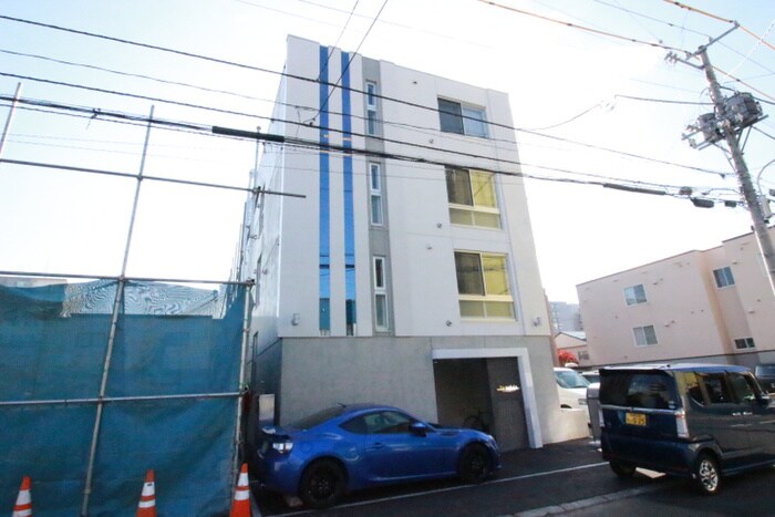 物件外観写真2　(外観写真)