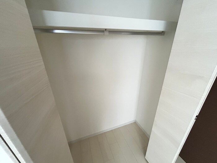 物件内観写真15　(収納)