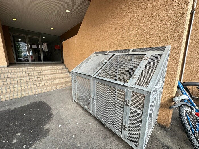 物件外観写真3　(建物設備)