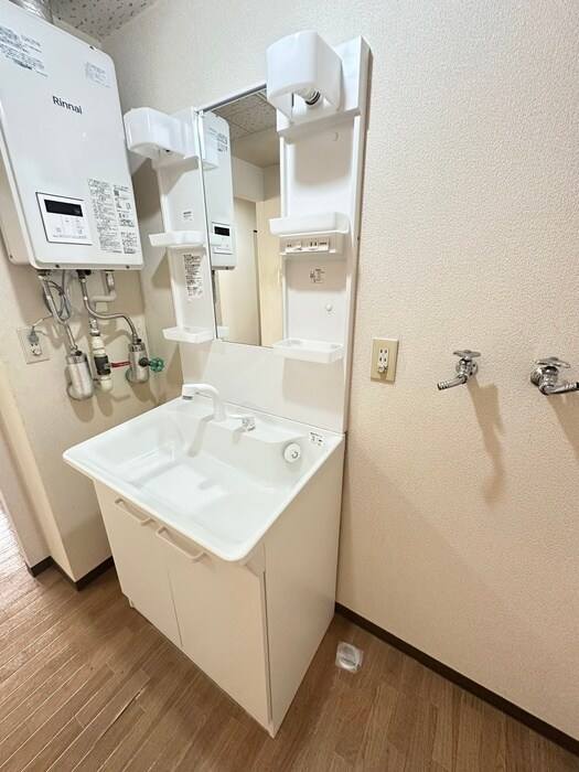 物件内観写真15　(洗面)