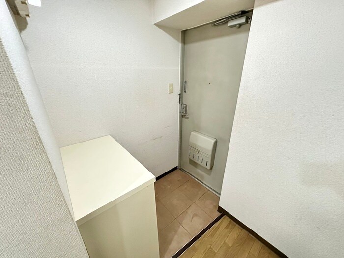 物件内観写真20　(玄関)