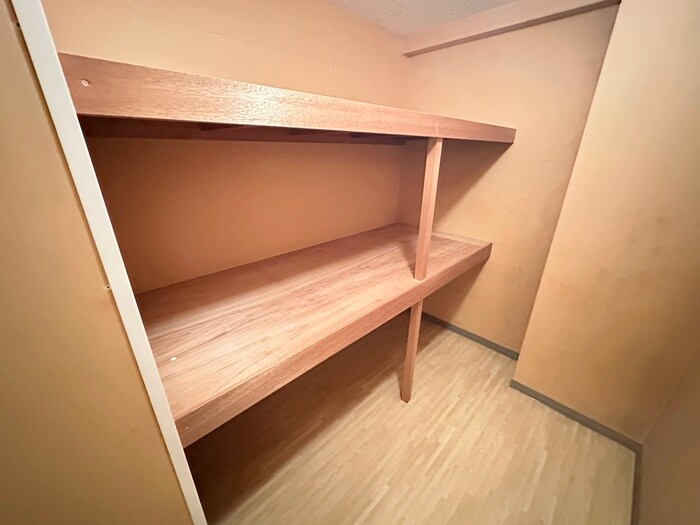 物件内観写真22　(収納)
