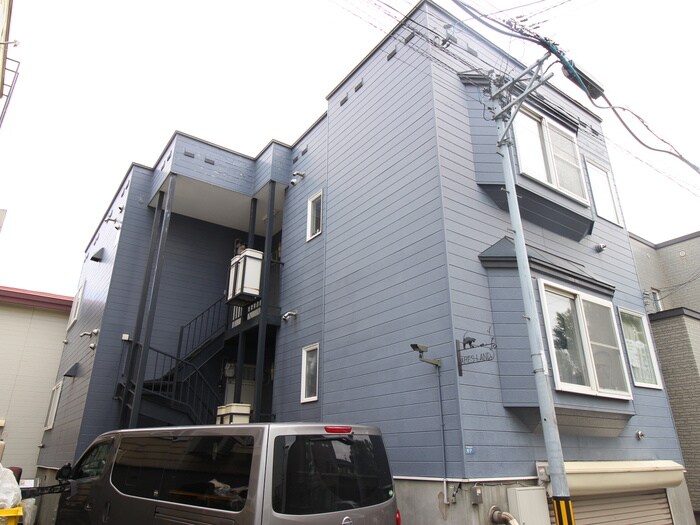 物件外観写真4　(外観写真)