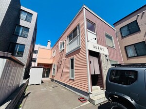 風のささやき外観写真