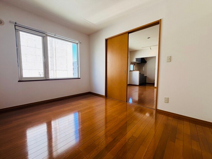 物件内観写真13　(居室)