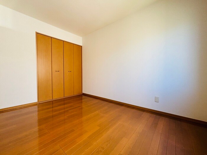物件内観写真14　(居室)