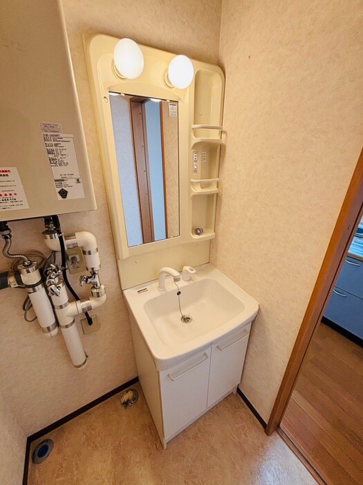 物件内観写真18　(洗面)