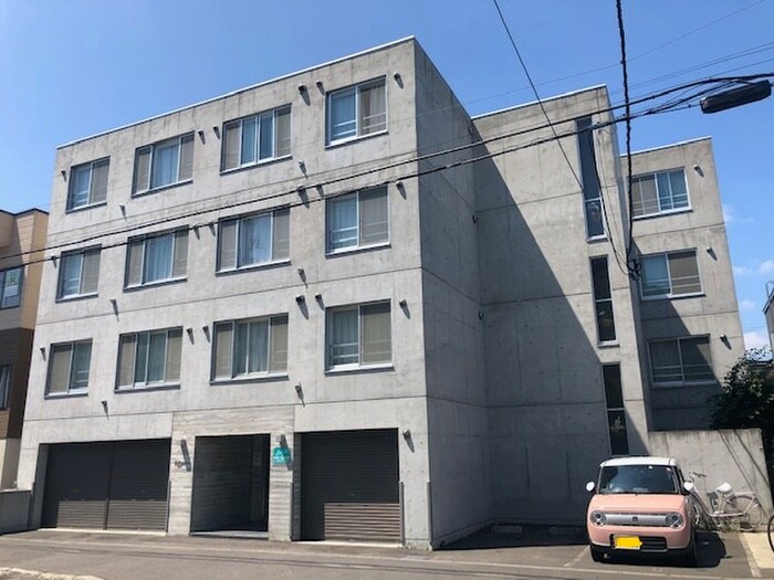 物件外観写真2　(外観写真)