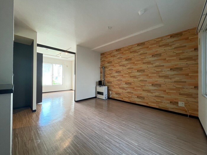 物件内観写真9　(居室)