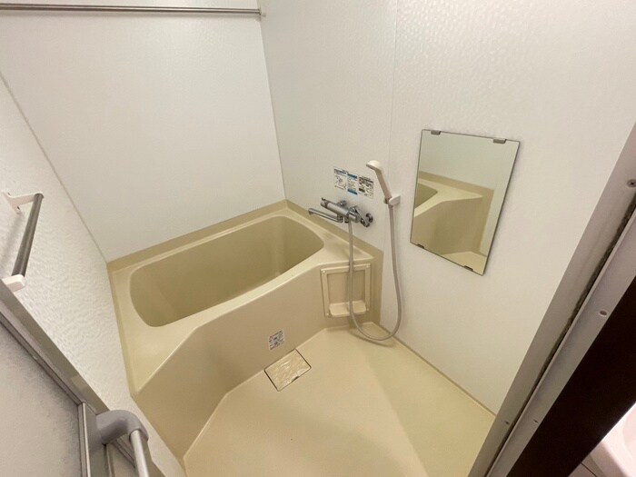 物件内観写真12　(バス／シャワールーム等)