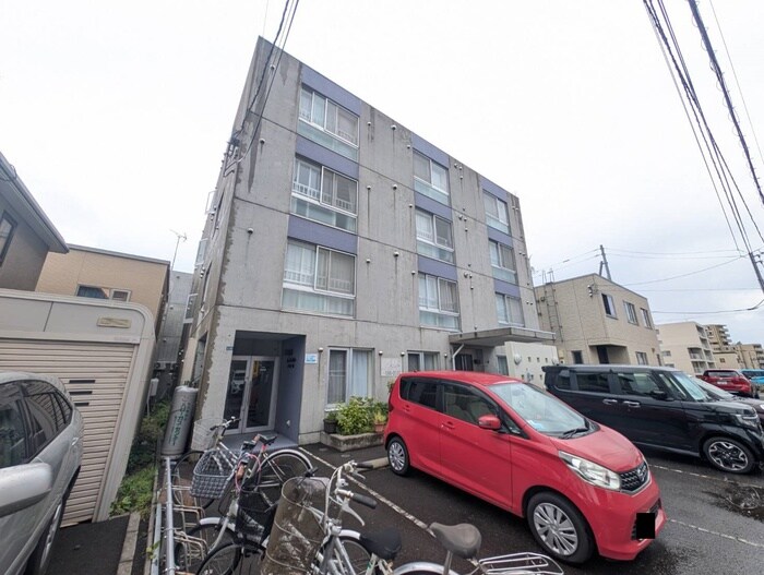 物件外観写真2　(外観写真)