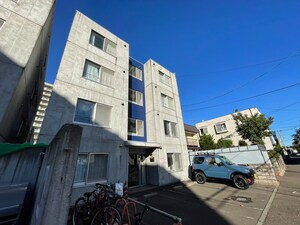 パ－ムヒル南郷Ⅱ外観写真
