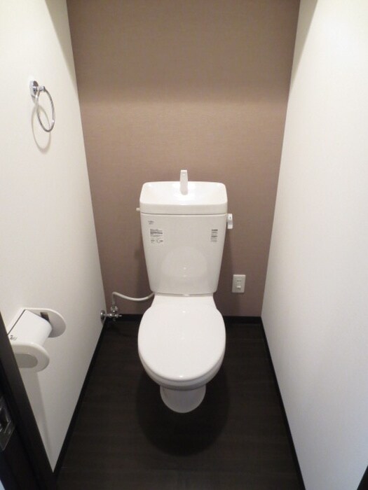 物件内観写真11　(トイレ)