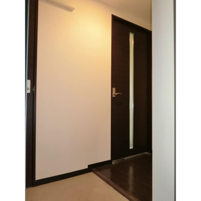 物件内観写真14　(玄関)